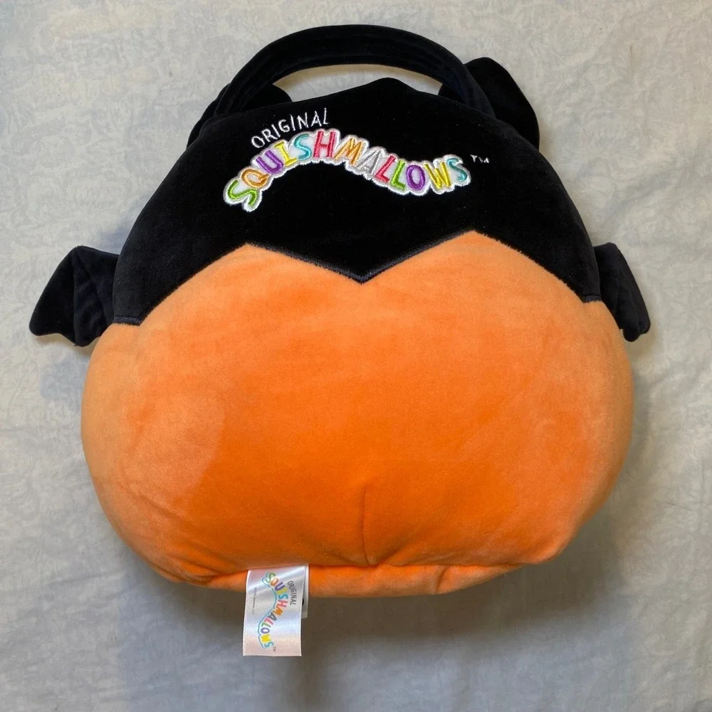 Squishmallows Emily the Bat Halloween Pumpkin Treat Pail Plush Bucket 11
